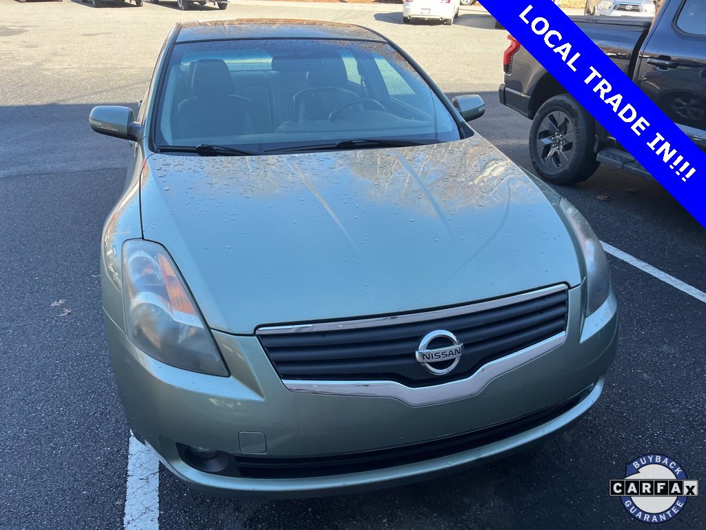 Used 2007 Nissan Altima 3.5 SE w/ Technology Pkg image 3