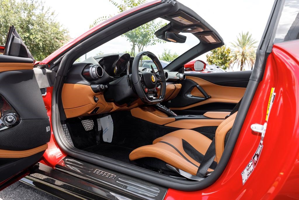 Used 2023 Ferrari 812 GTS RWD image 26