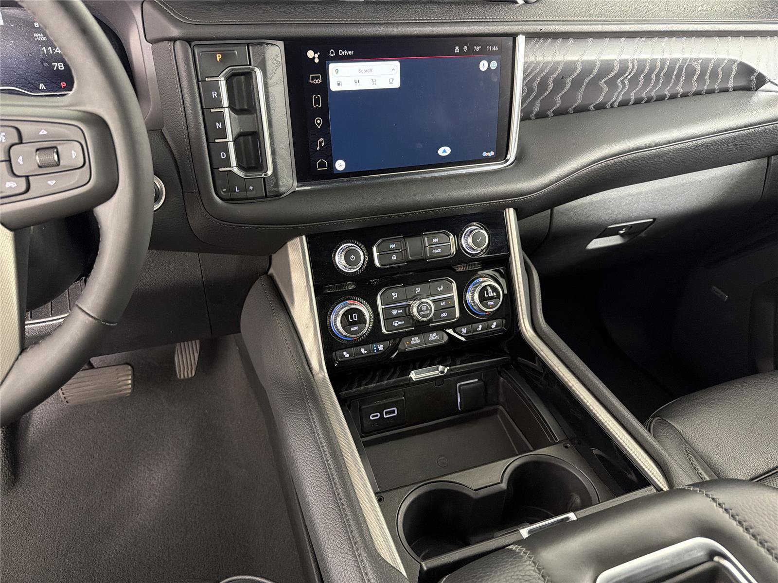 Certified 2024 GMC Yukon XL Denali RWD image 30