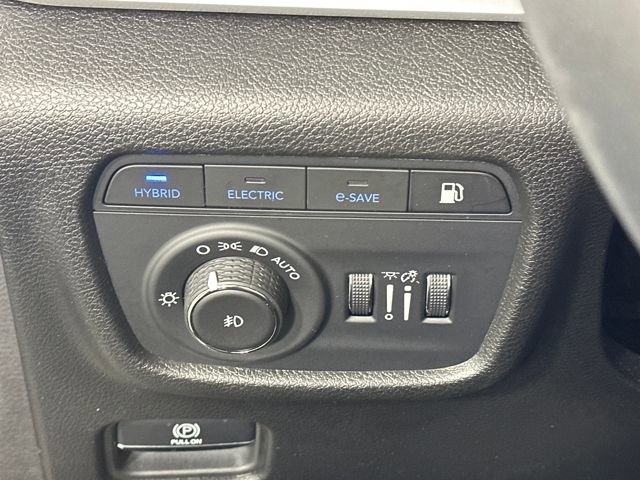 Used 2022 Jeep Grand Cherokee Trailhawk image 19