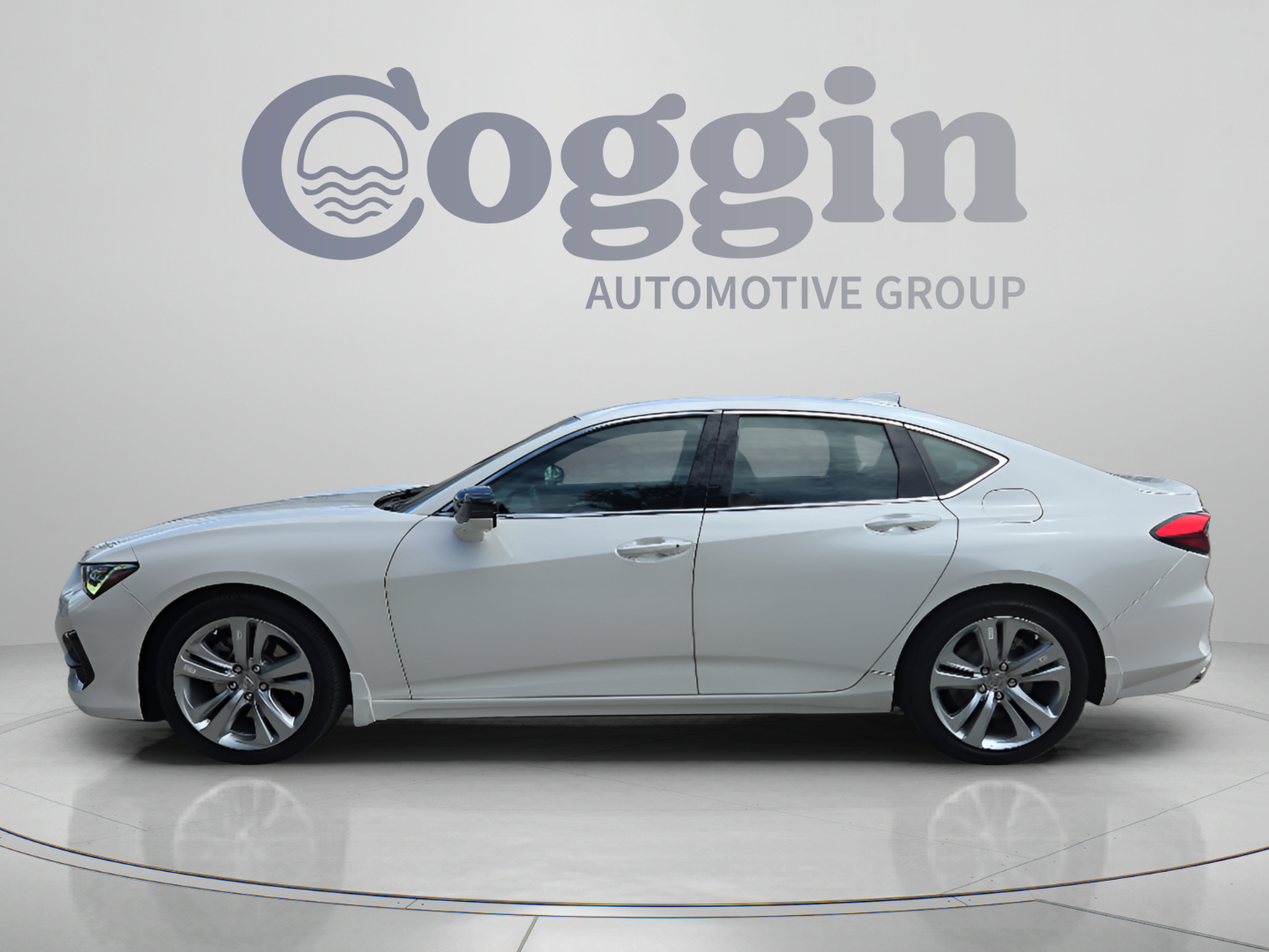 Used 2021 Acura TLX w/ Technology Package FWD image 2