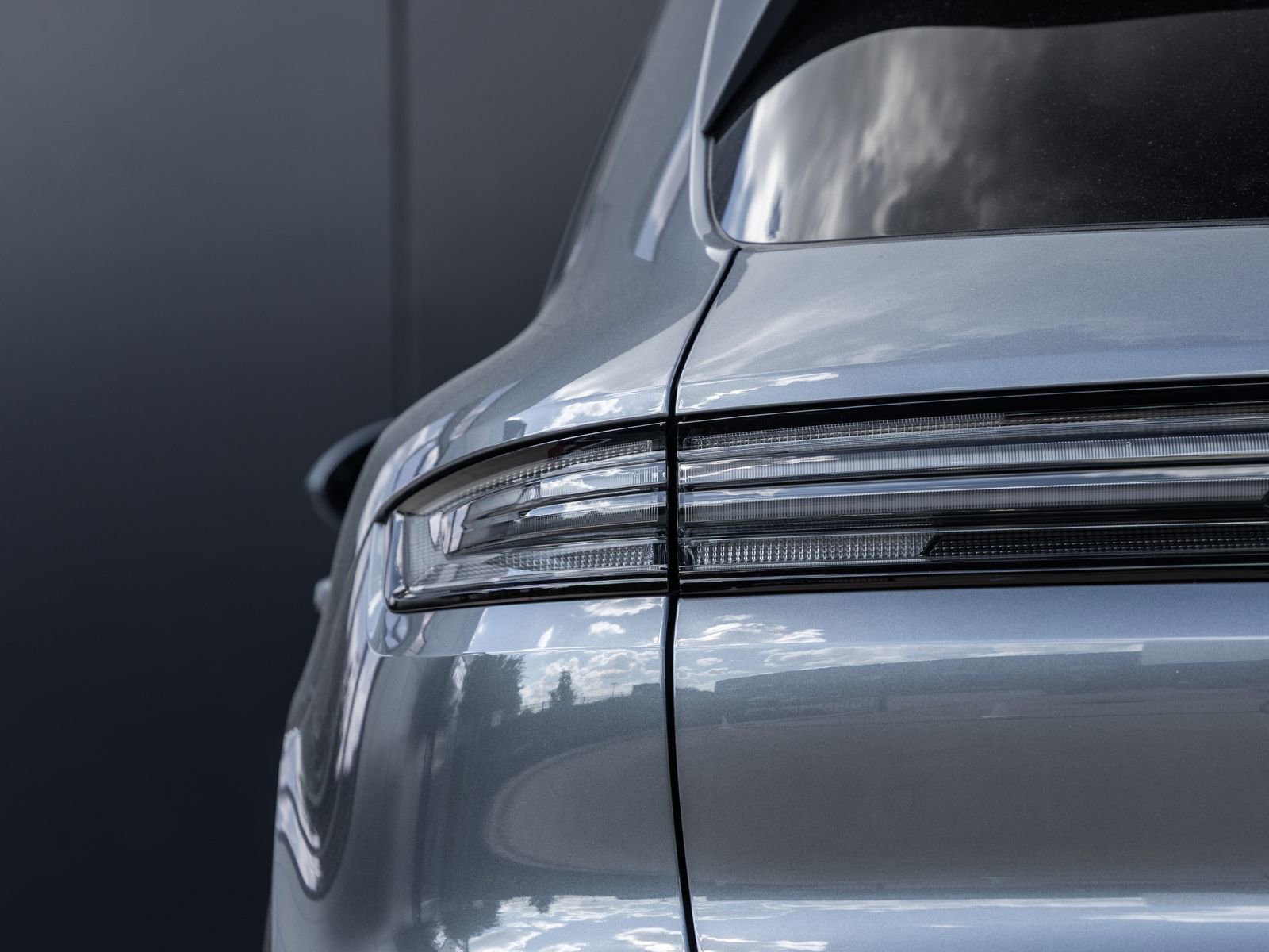 New 2026 Porsche Cayenne S image 14