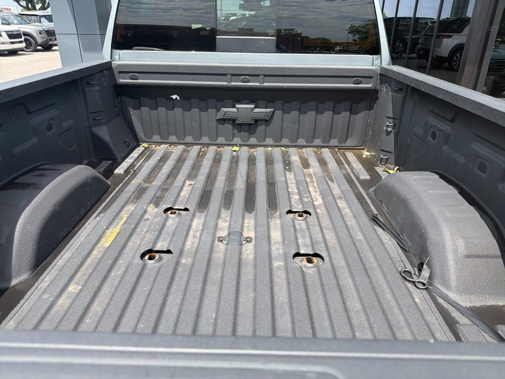 Used 2025 Chevrolet Silverado 3500 LTZ w/ LTZ Plus Package AWD/4WD image 9