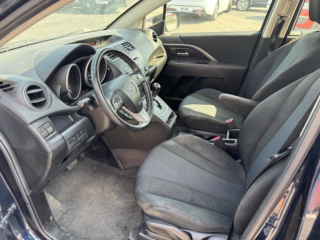 Used 2015 MAZDA MAZDA5 Touring image 11