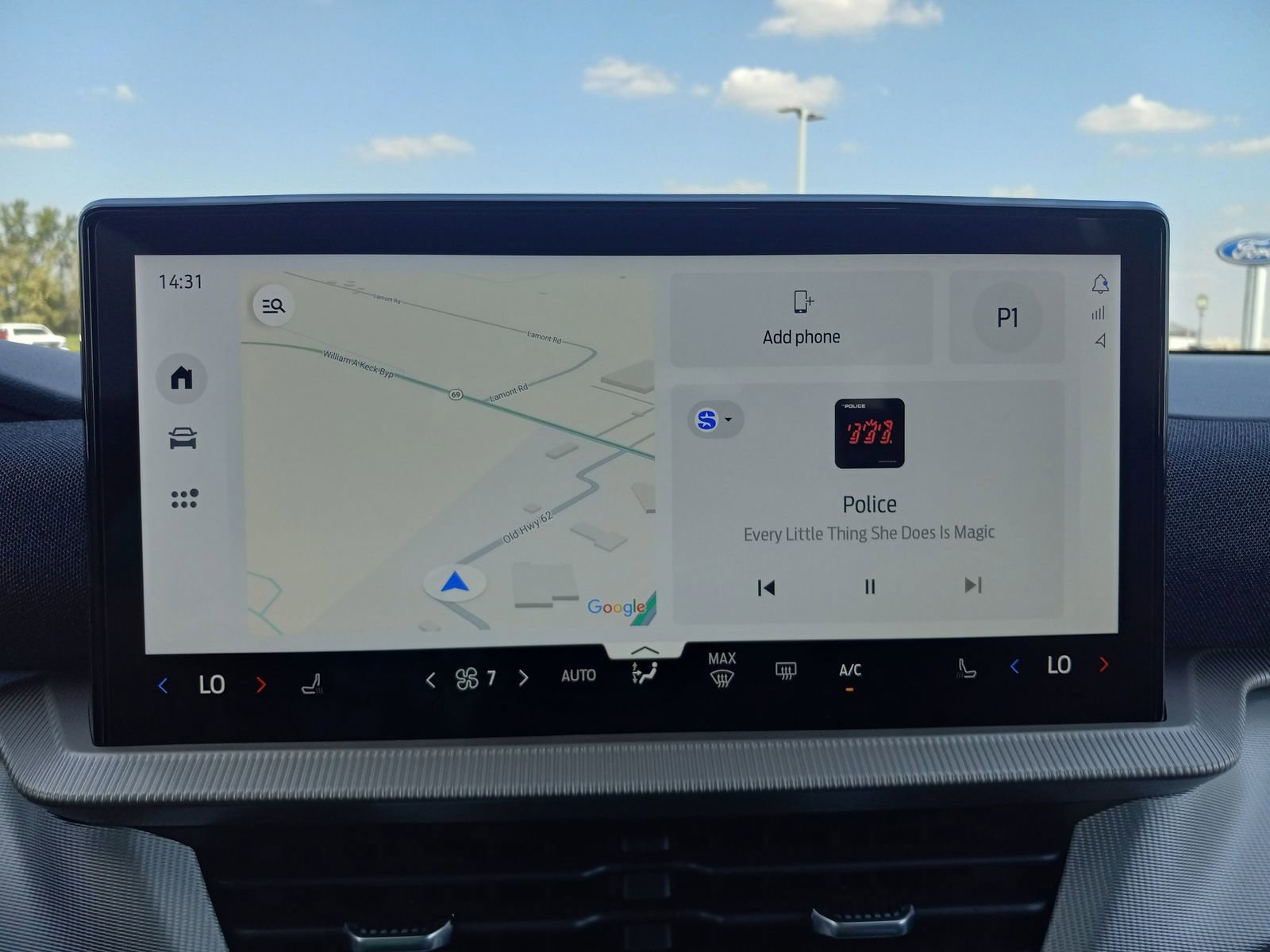 New 2025 Ford Explorer Active image 21