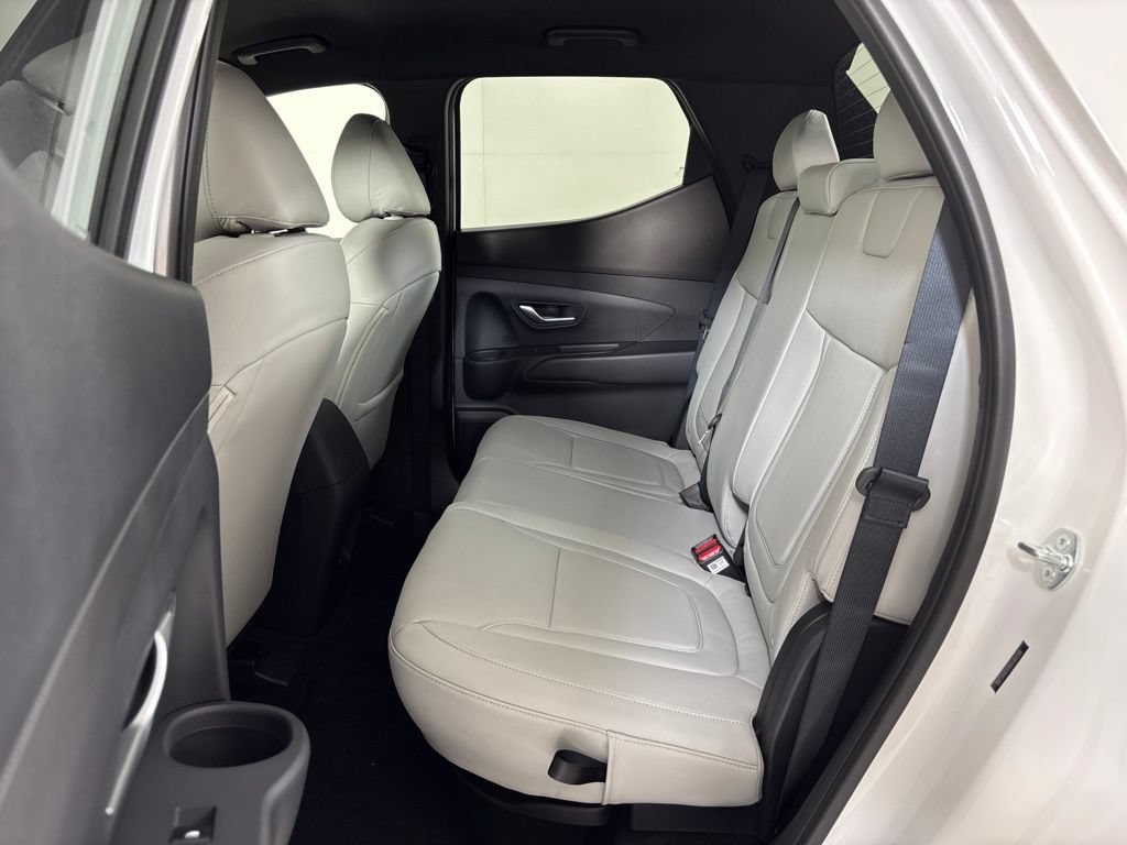New 2027 Hyundai Santa Cruz SE FWD image 18