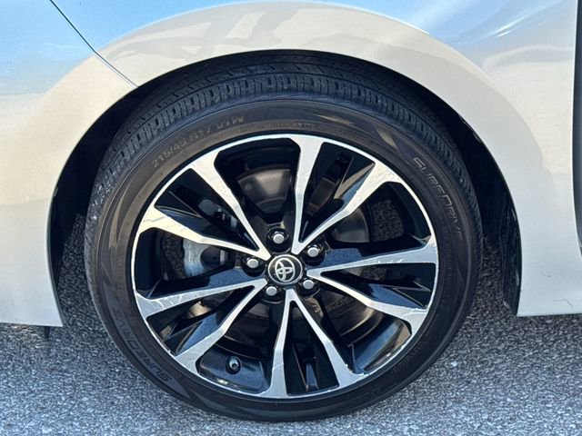 Used 2019 Toyota Corolla SE FWD image 22