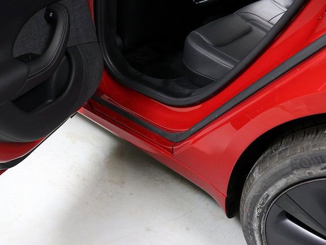 Used 2023 Tesla Model S Standard Range image 26