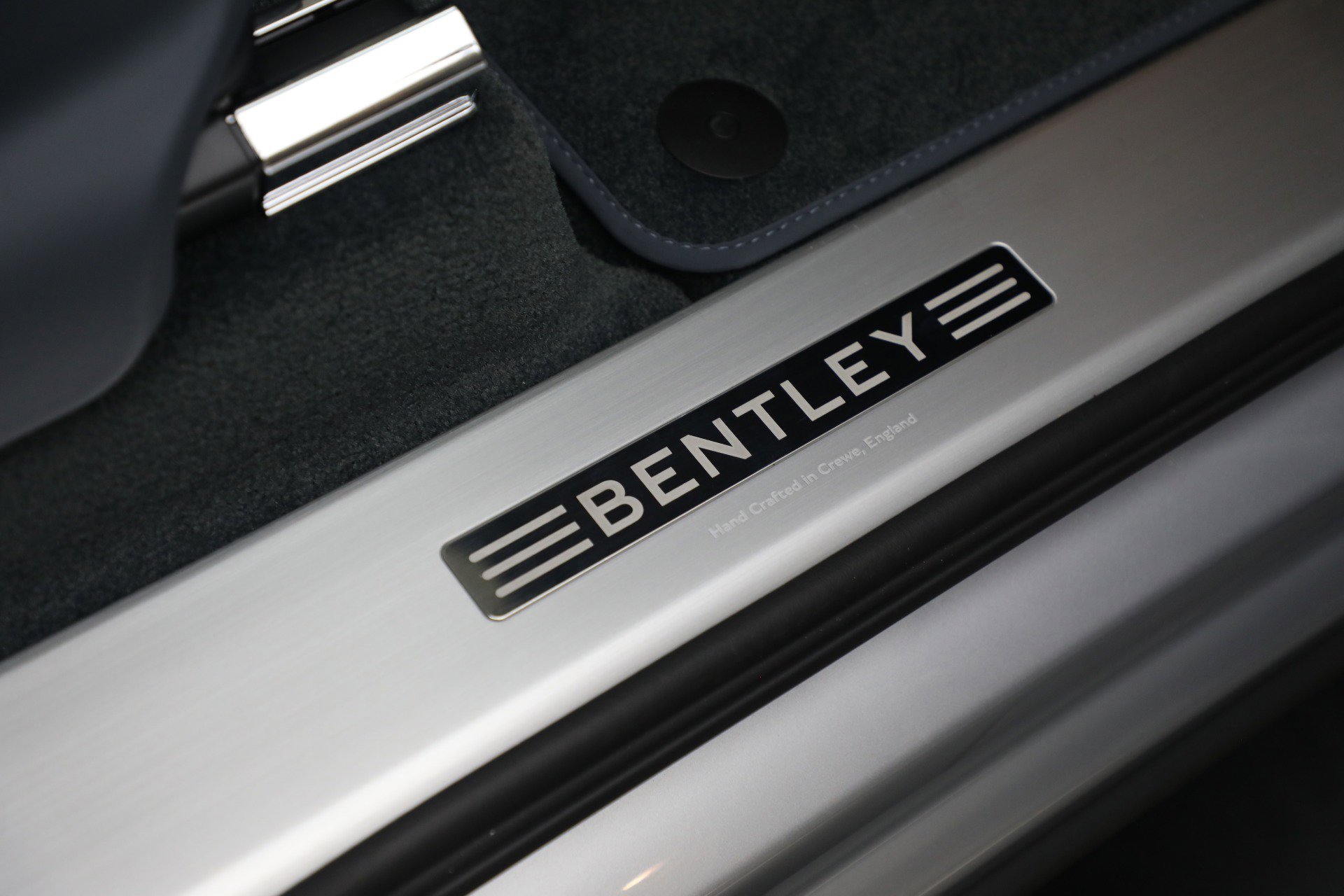 New 2025 Bentley Bentayga Extended Wheelbase image 35