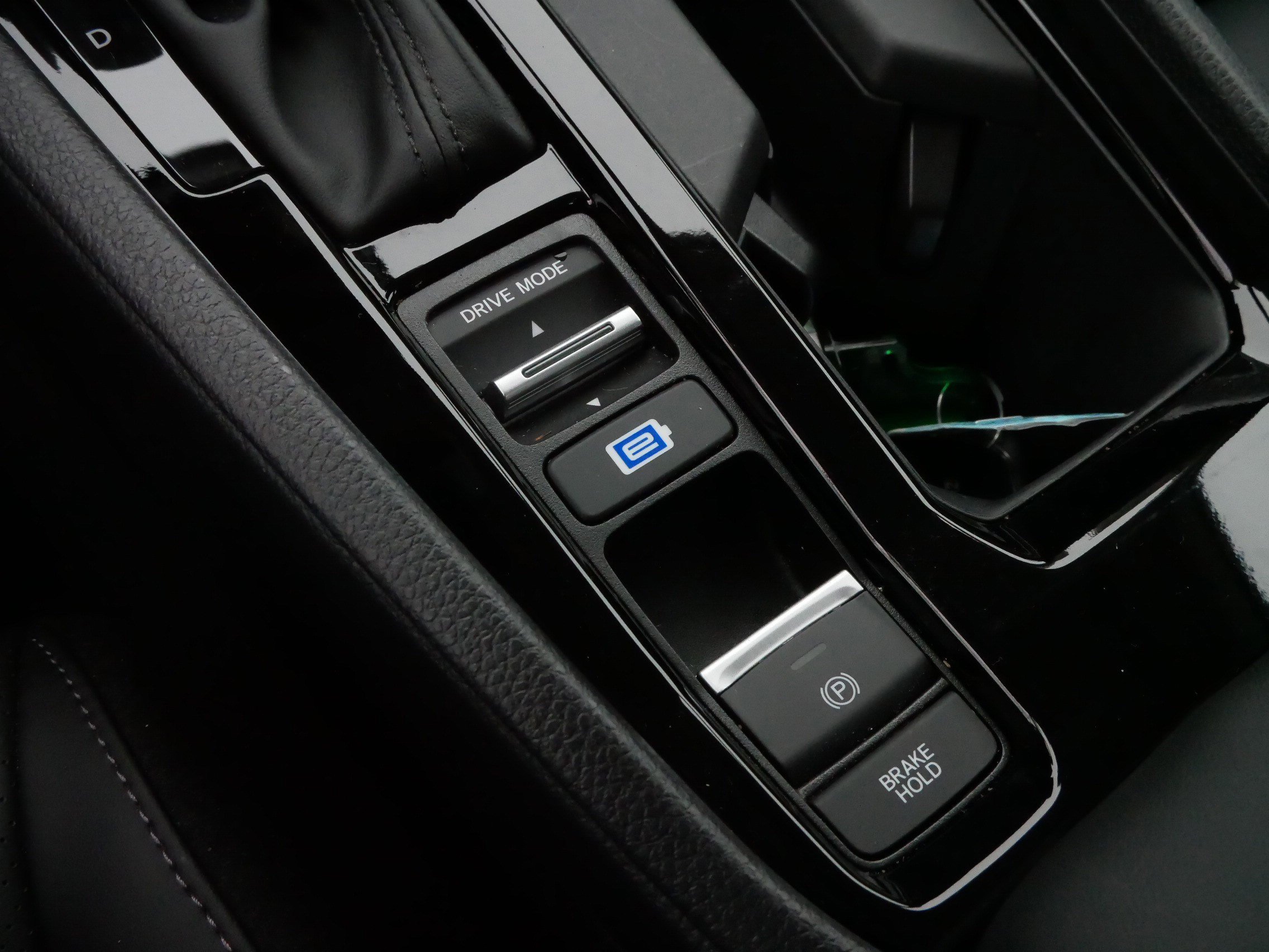 Certified 2025 Honda Accord EX-L image 25