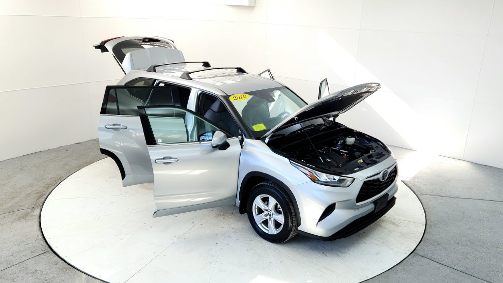 Certified 2020 Toyota Highlander L AWD/4WD image 17