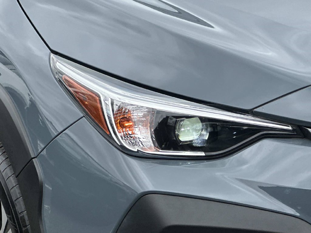 Used 2024 Subaru Crosstrek 2.0i Premium AWD/4WD image 8