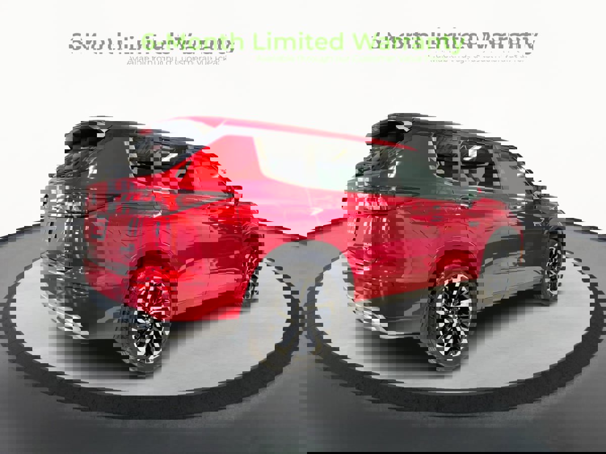 Used 2023 Mitsubishi Outlander SE image 7