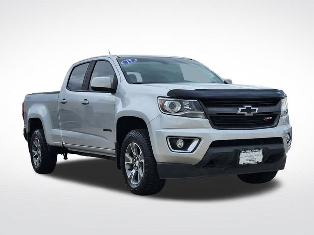 Used 2015 Chevrolet Colorado Z71 AWD/4WD image 3