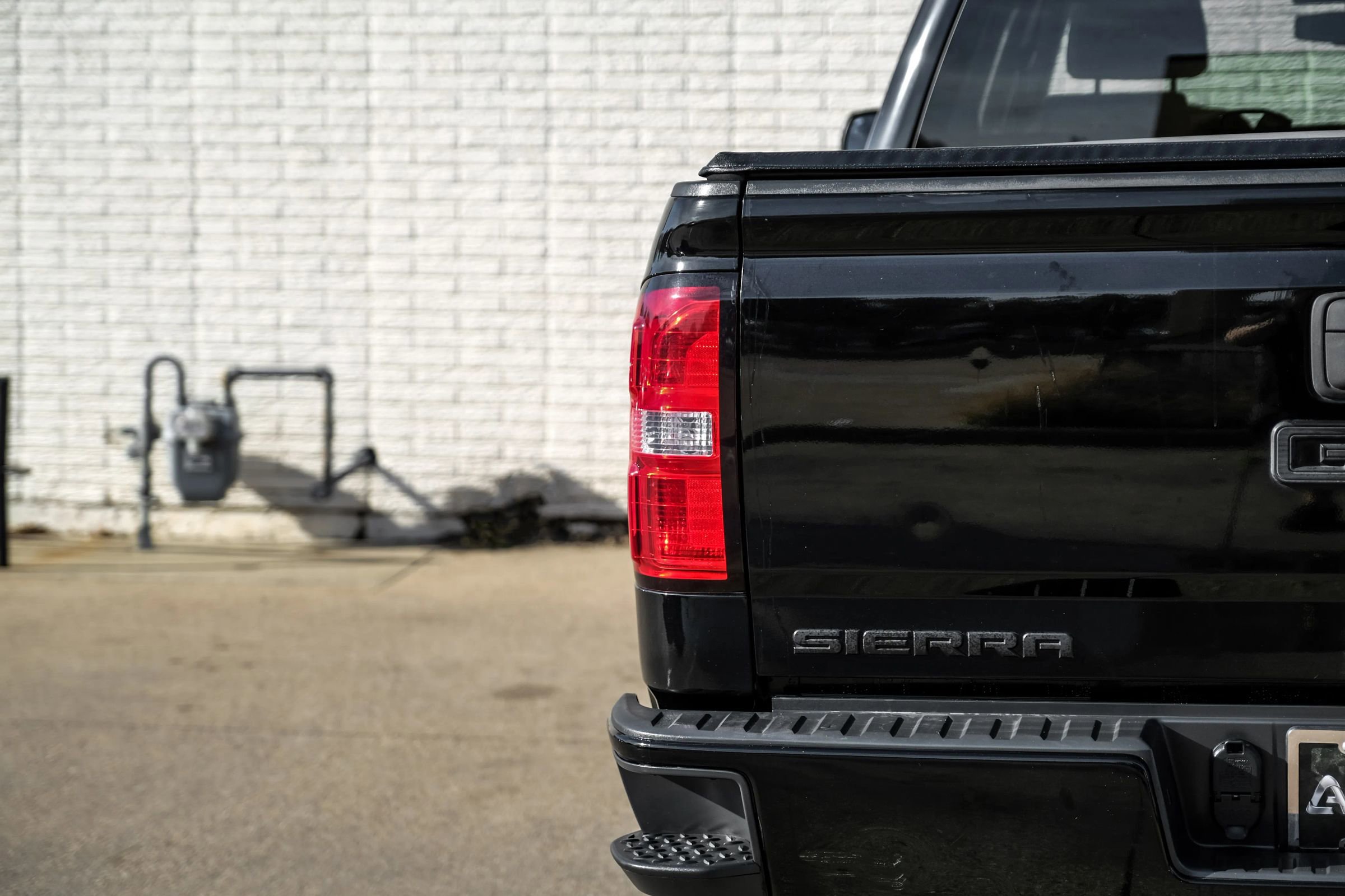 Used 2017 GMC Sierra 1500 SLE w/ SLE Value Package image 44