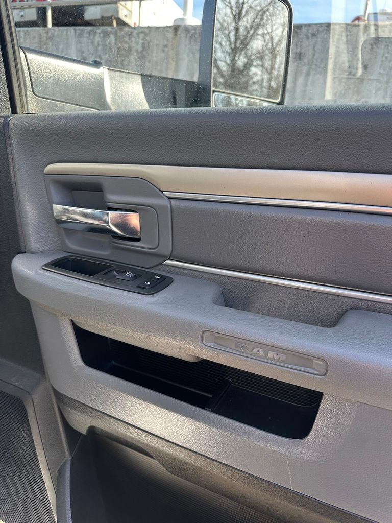 Used 2013 RAM 3500 Tradesman w/ PWR & Remote Entry Group AWD/4WD image 19
