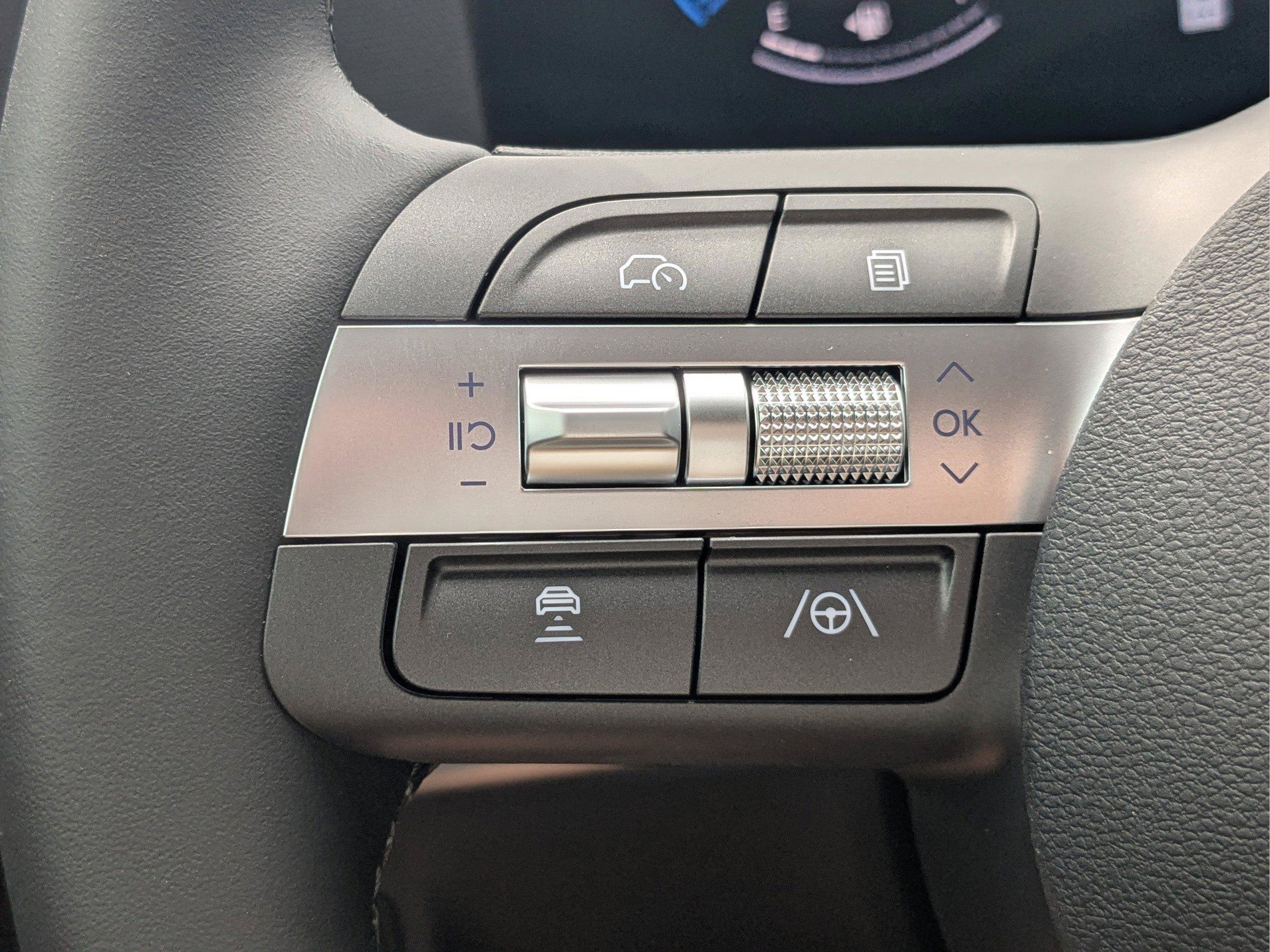 New 2026 Hyundai Kona SEL Sport FWD image 25