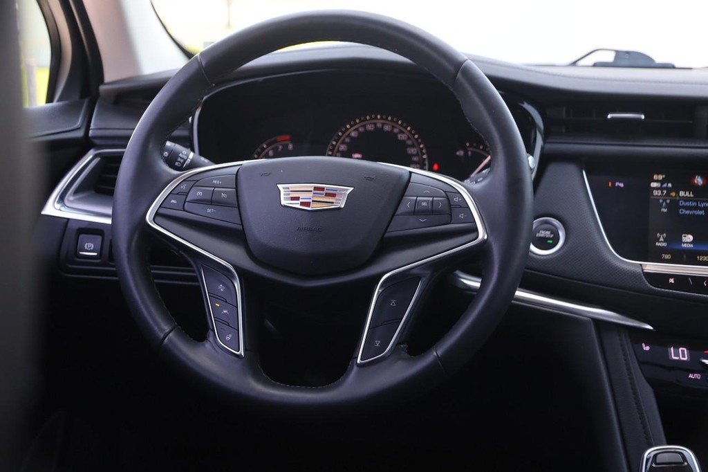 Used 2019 Cadillac XT5 Luxury AWD/4WD image 25