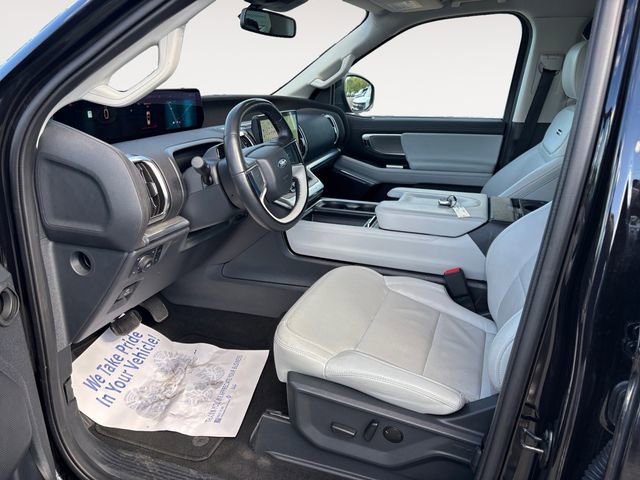 Certified 2025 Ford Expedition Max Platinum AWD/4WD image 9