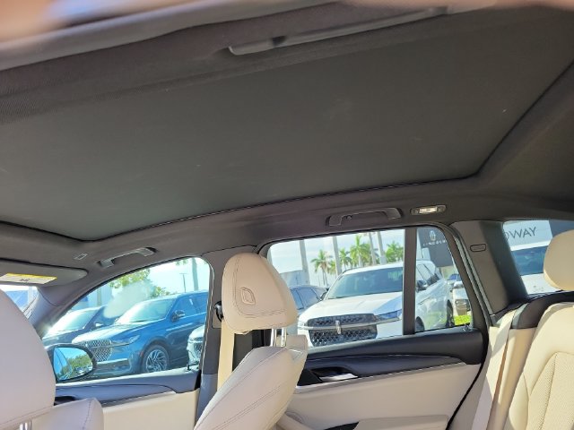 Used 2022 BMW X3 sDrive30i w/ M Sport Package RWD image 16