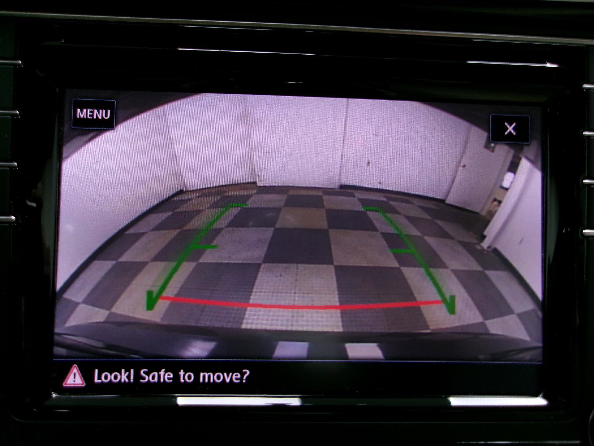 Used 2018 Volkswagen Passat 2.0T S image 4