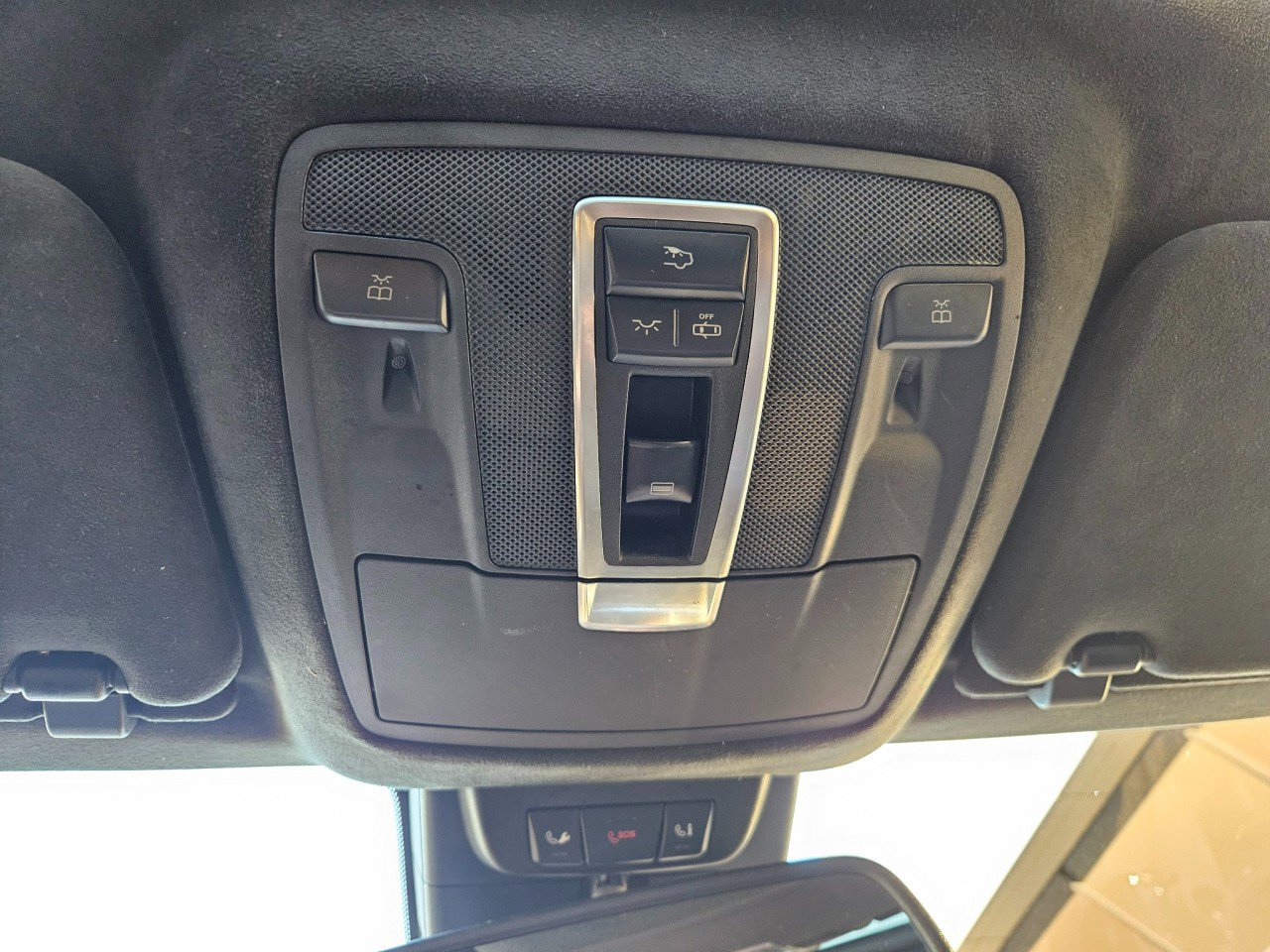 Used 2013 Mercedes-Benz ML 63 AMG 4MATIC image 30