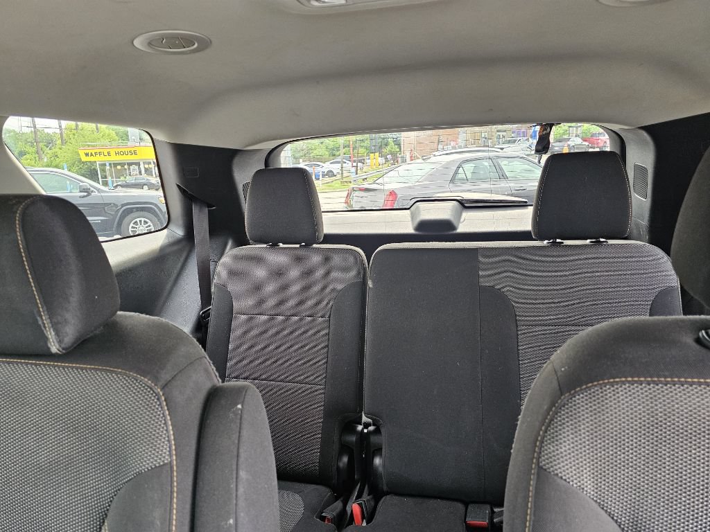 Used 2019 Chevrolet Traverse LT FWD image 67