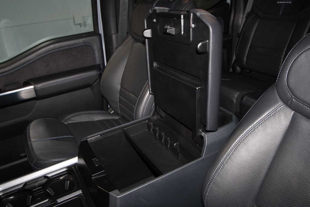 Used 2025 Ford F350 Platinum image 24