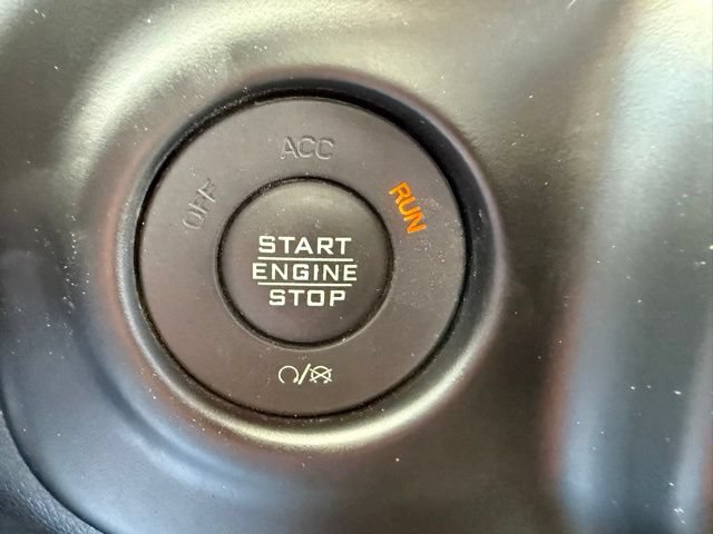 Used 2020 Jeep Gladiator Rubicon AWD/4WD image 25
