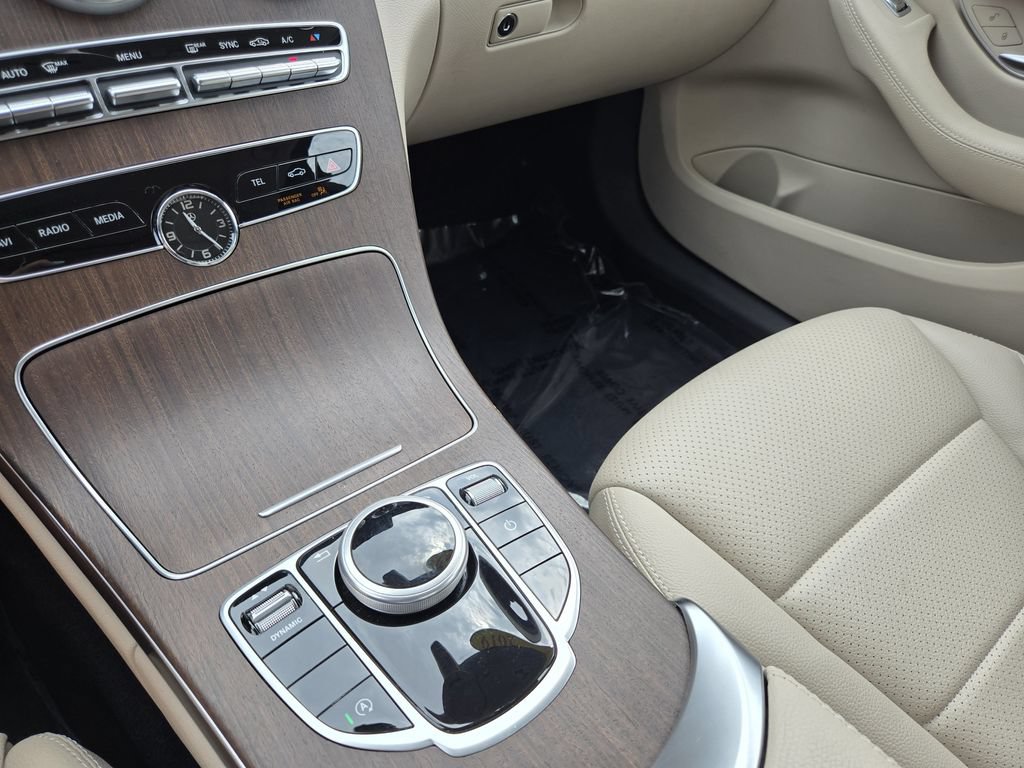 Used 2019 Mercedes-Benz C 300 4MATIC Sedan image 22