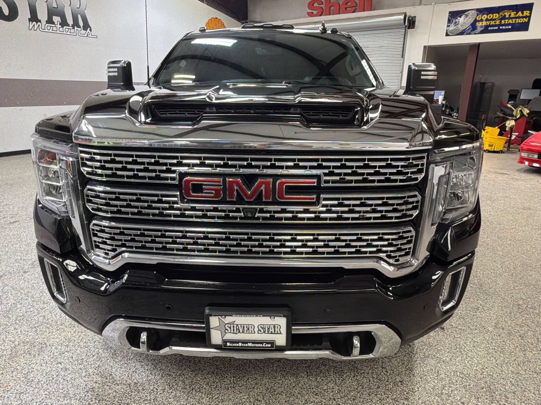 Used 2020 GMC Sierra 3500 Denali w/ Denali Ultimate Package AWD/4WD image 12