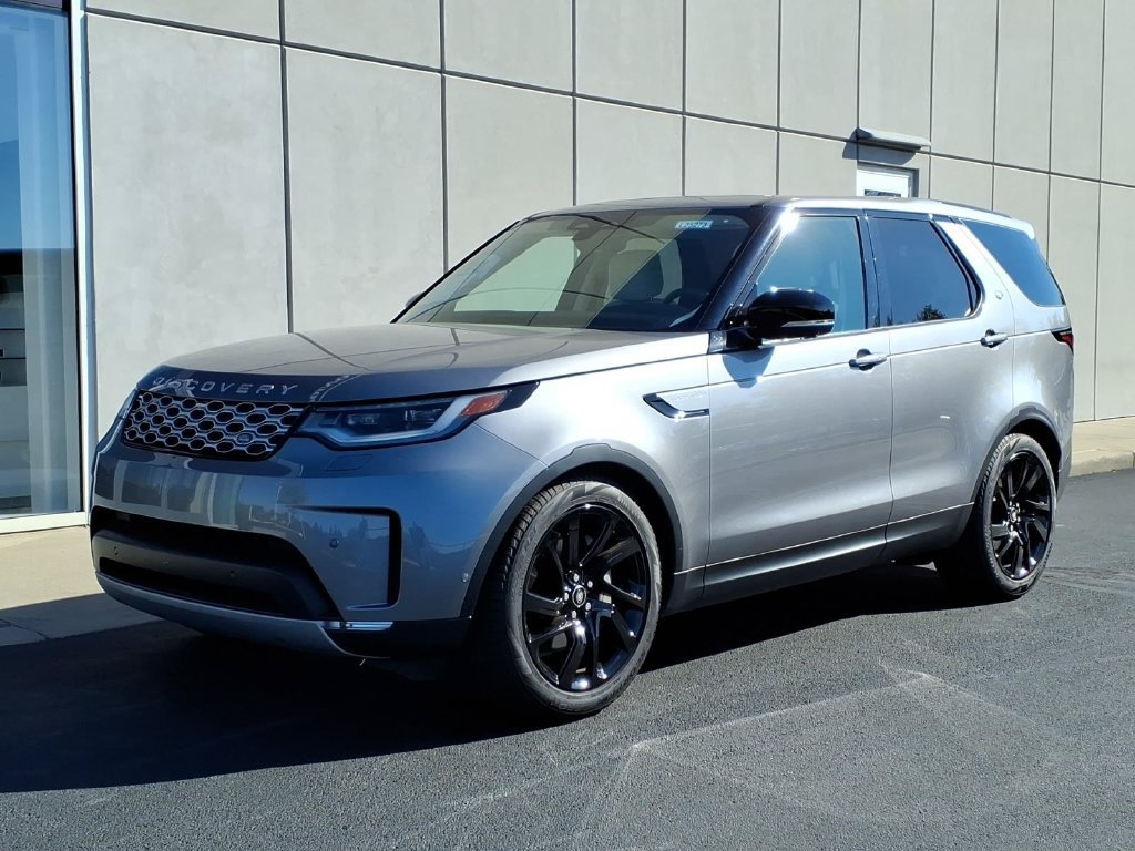 Certified 2025 Land Rover Discovery S