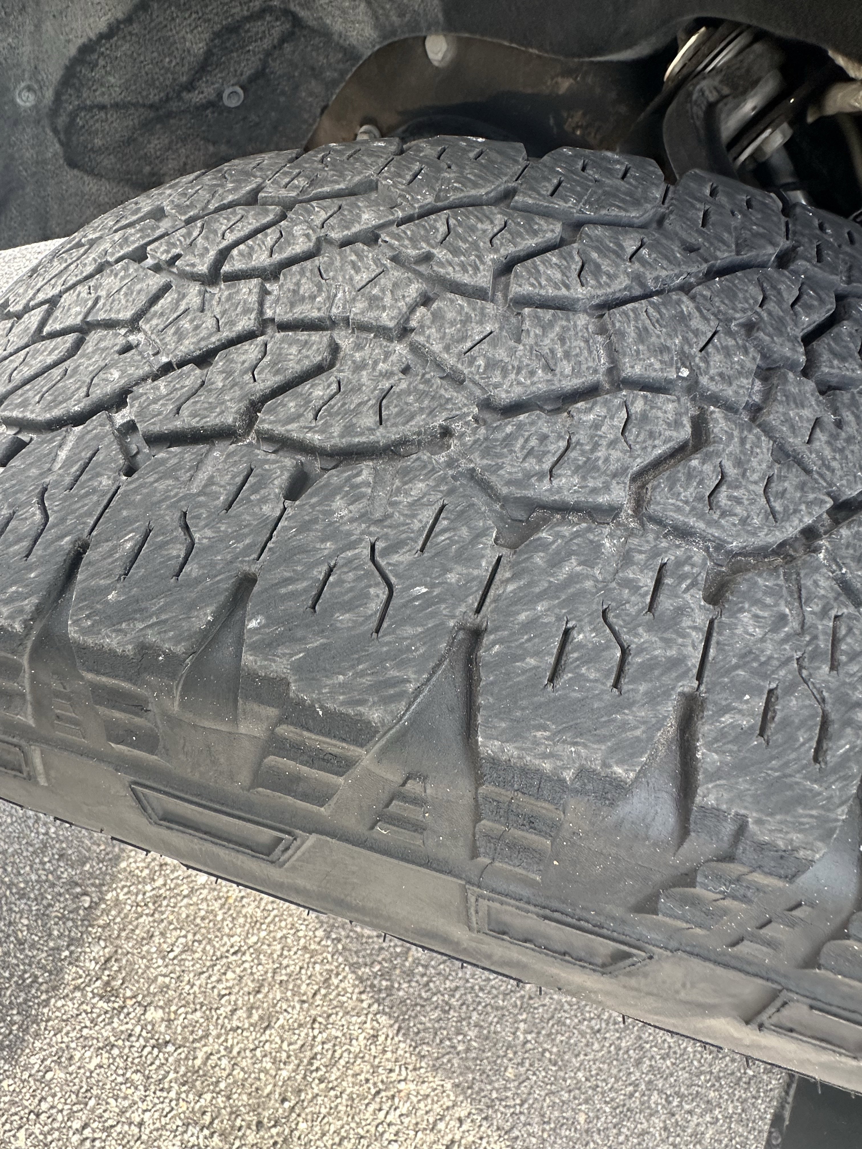 Used 2025 Chevrolet Silverado 3500 LTZ w/ LTZ Premium Package image 12