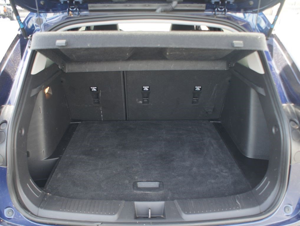 Used 2024 Chevrolet Trax LT w/ Driver Confidence Package image 16