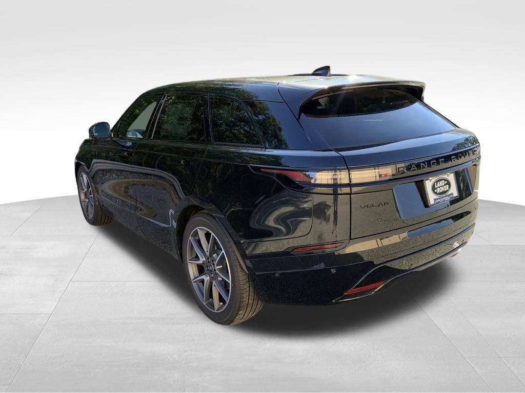 New 2026 Land Rover Range Rover Velar Dynamic SE image 6