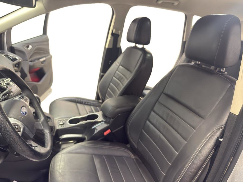Used 2015 Ford Escape Titanium image 14