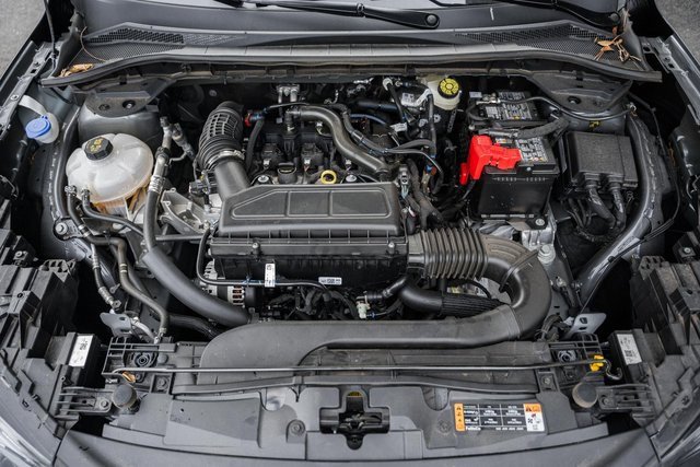 Used 2025 Ford Escape ST-Line image 22