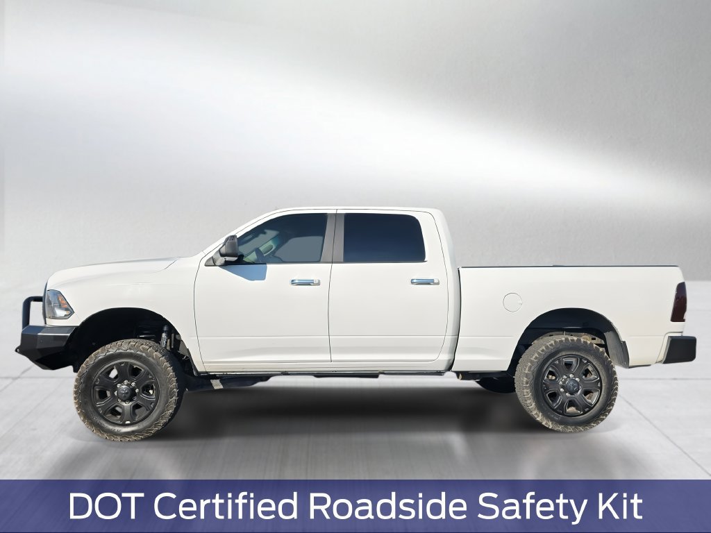 Used 2017 RAM 2500 SLT AWD/4WD image 3