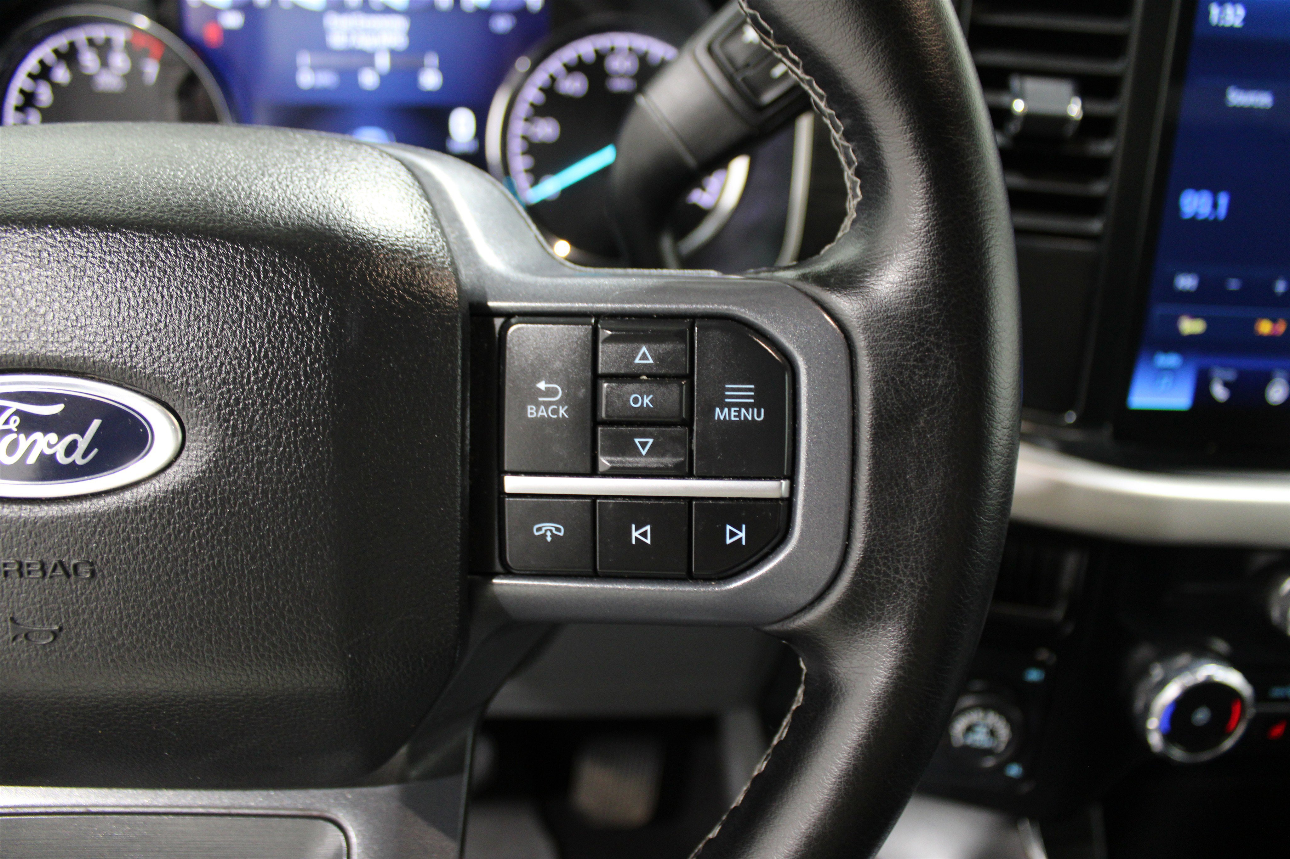 Used 2023 Ford F150 XLT w/ Equipment Group 302A High image 11