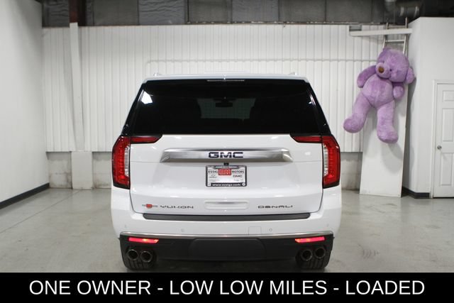 Used 2022 GMC Yukon XL Denali AWD/4WD image 32