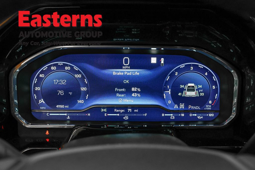 Used 2023 Chevrolet Silverado 1500 LT AWD/4WD image 18