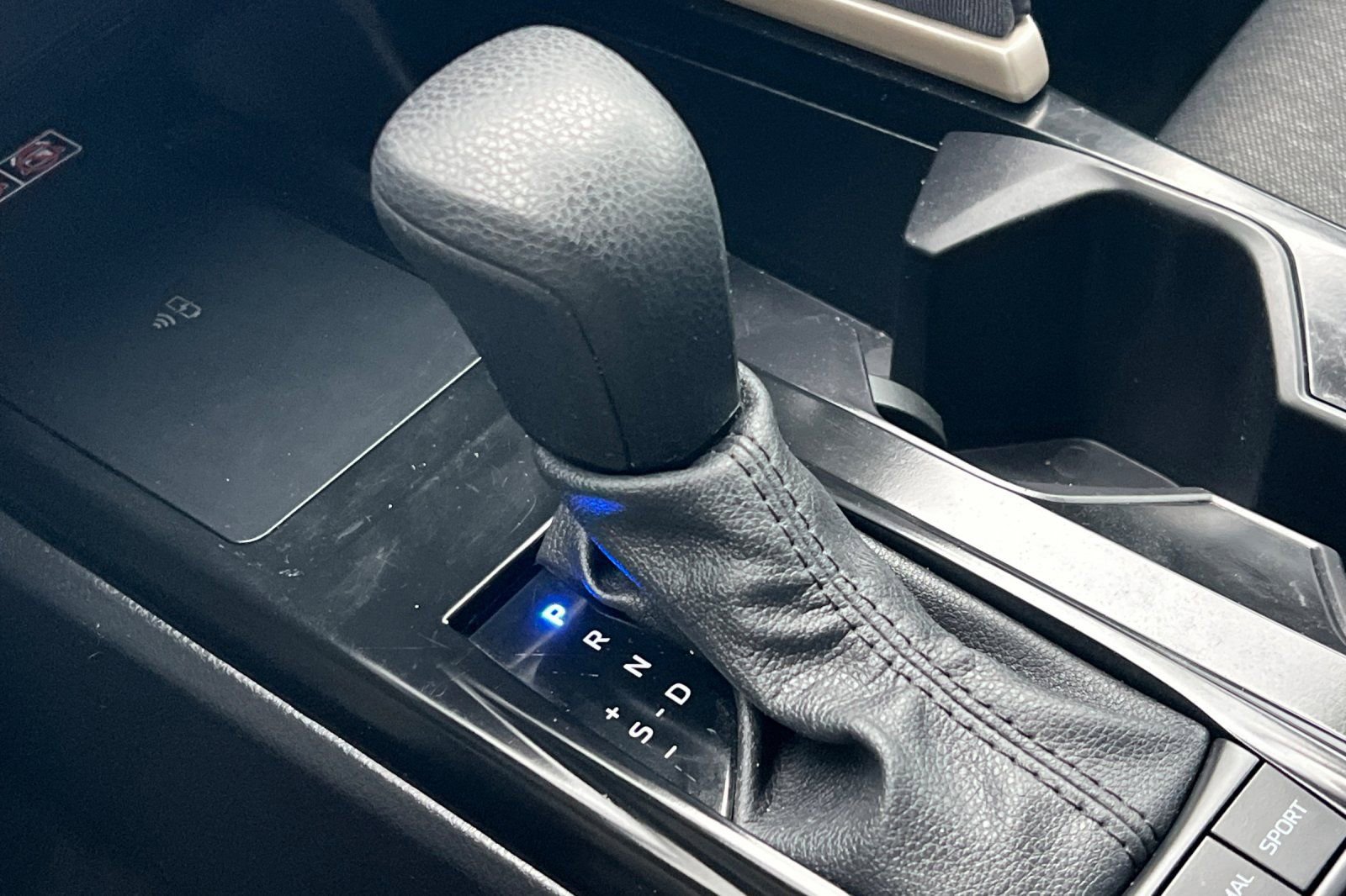 Certified 2025 Toyota Camry LE w/ Convenience Package image 17