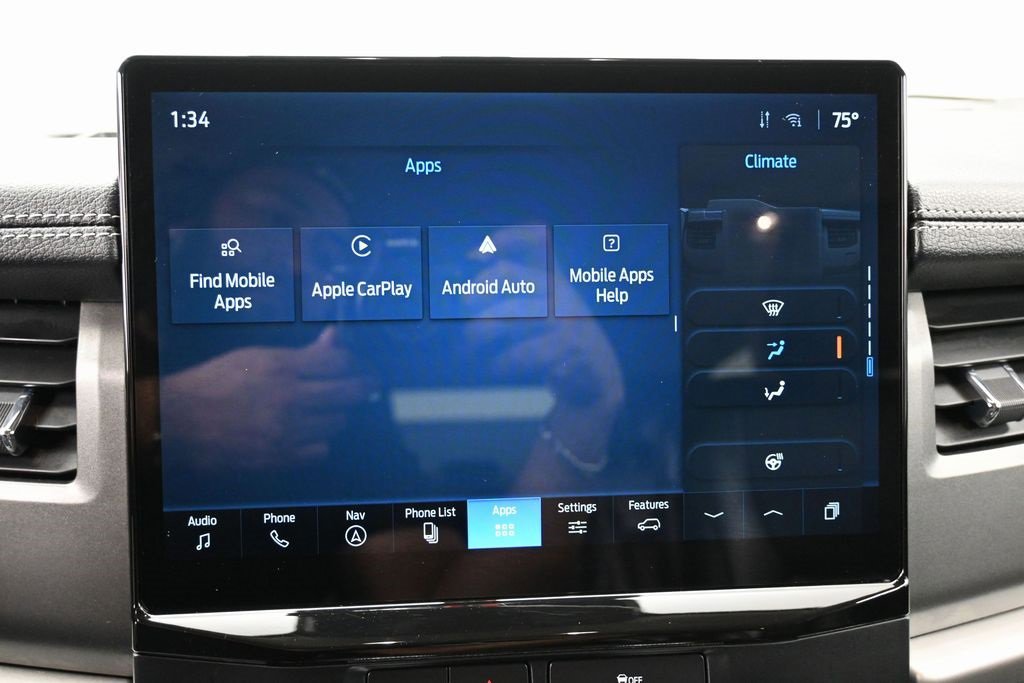 Used 2024 Ford Expedition XLT image 27