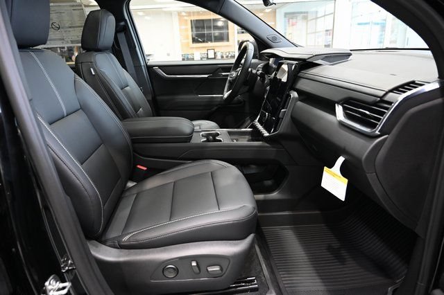 New 2026 GMC Acadia Elevation w/ Black Edition FWD image 10
