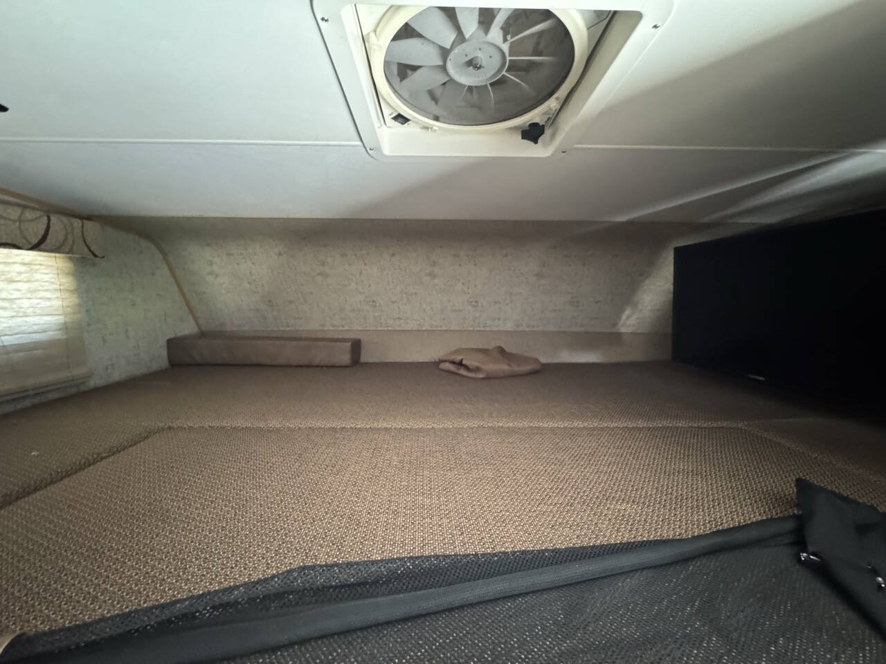 Used 2016 Ford E-450 and Econoline 450 Super Duty w/ Motorhome Prep Package RWD image 20
