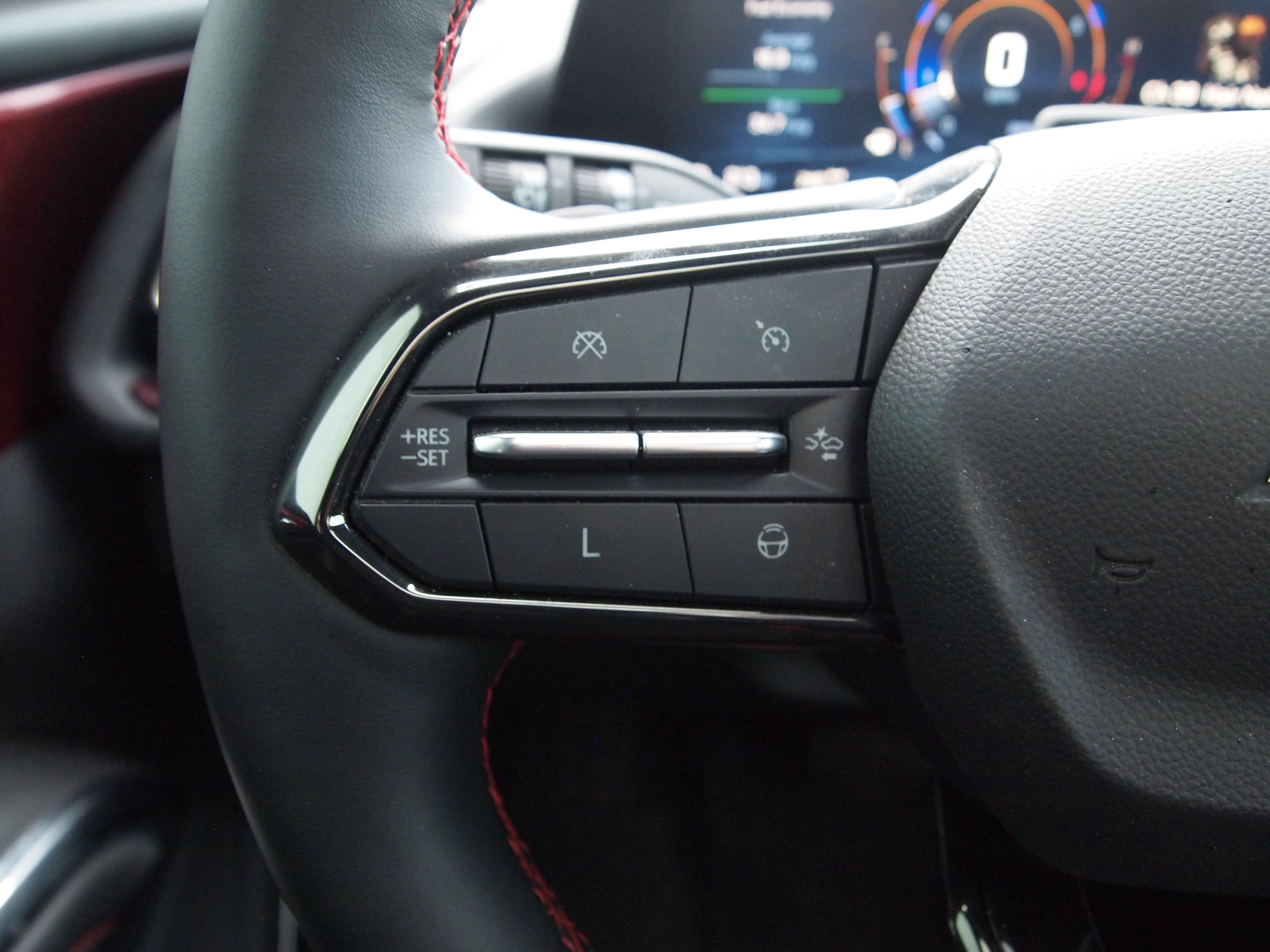 Used 2024 Chevrolet Traverse RS w/ LPO, Floor Liner Package AWD/4WD image 22