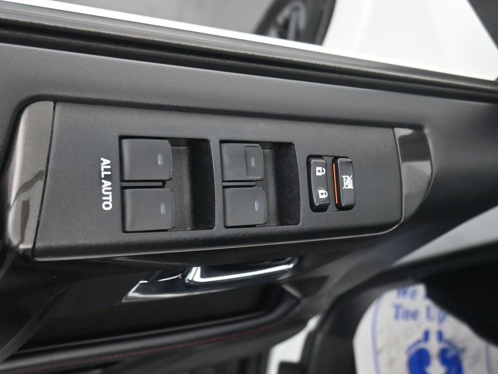 Used 2024 Toyota 4Runner TRD Off-Road Premium image 11