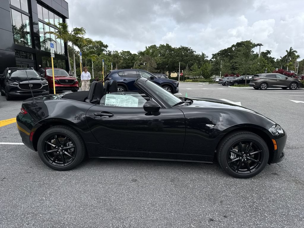 New 2026 MAZDA MX-5 Miata Sport w/ Interior Package RWD image 5