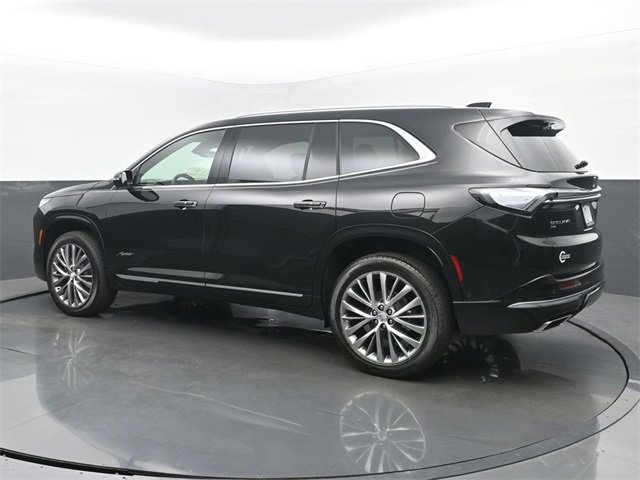 New 2026 Buick Enclave Avenir w/ Super Cruise Package image 3