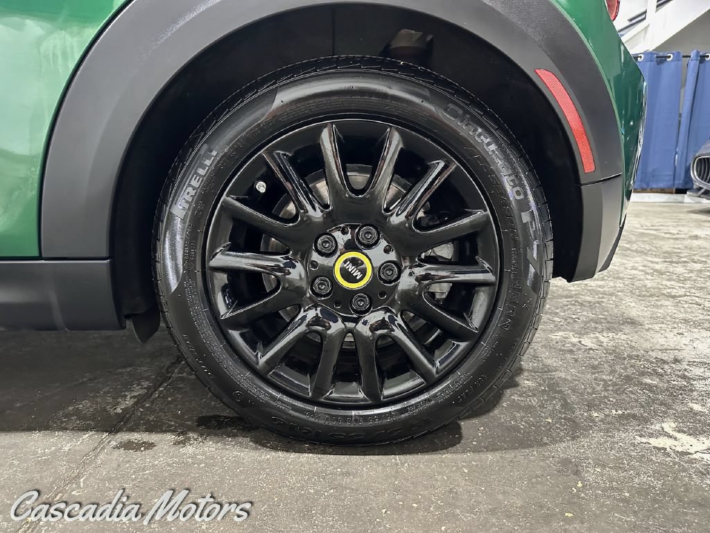 Used 2022 MINI Cooper SE FWD image 28